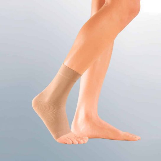Голеностопный бандаж Medi Elastic ankle support