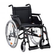 Кресло-коляска с откидными подлокотниками и съемными подножками NOVA TN-501