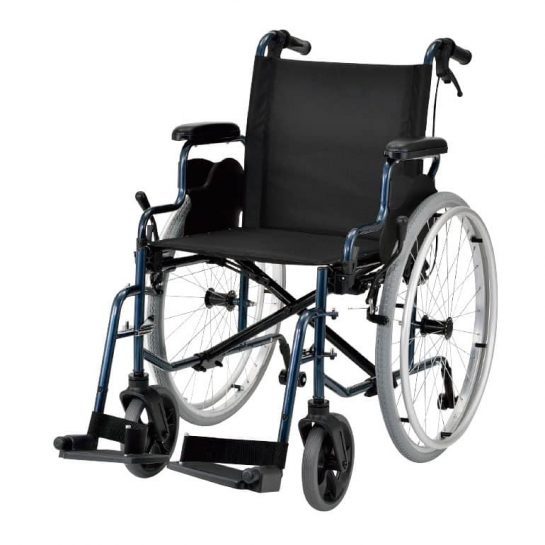 Кресло-коляска с откидными подлокотниками и съемными подножками TN-502